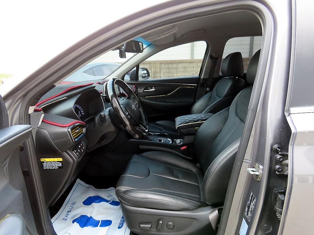 HYUNDAI Santa Fe - Vista 5