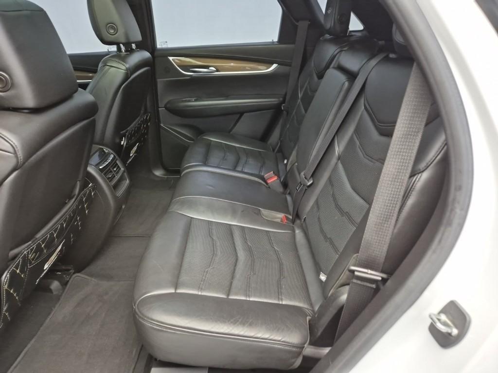 Cadillac XT5 - Vista 12