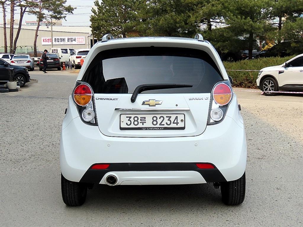 Chevrolet Spark - Vista 4