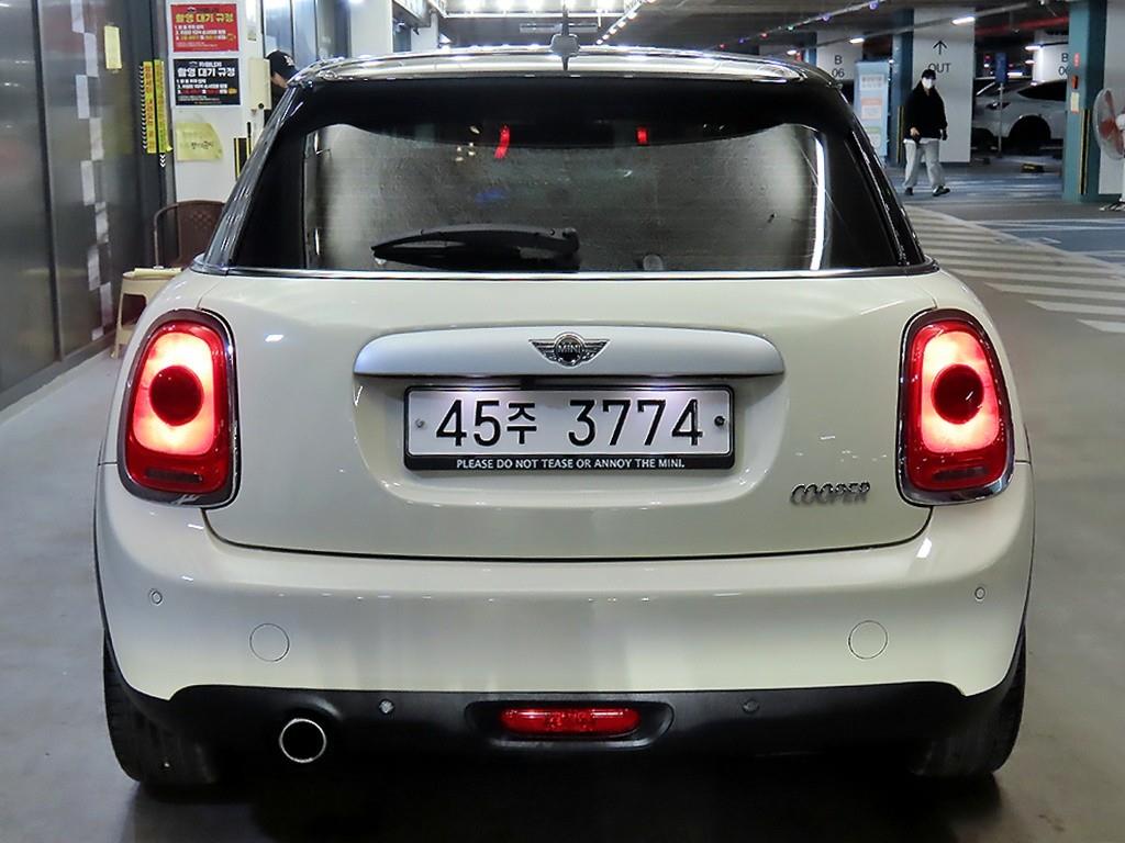Mini Cooper - Vista 5