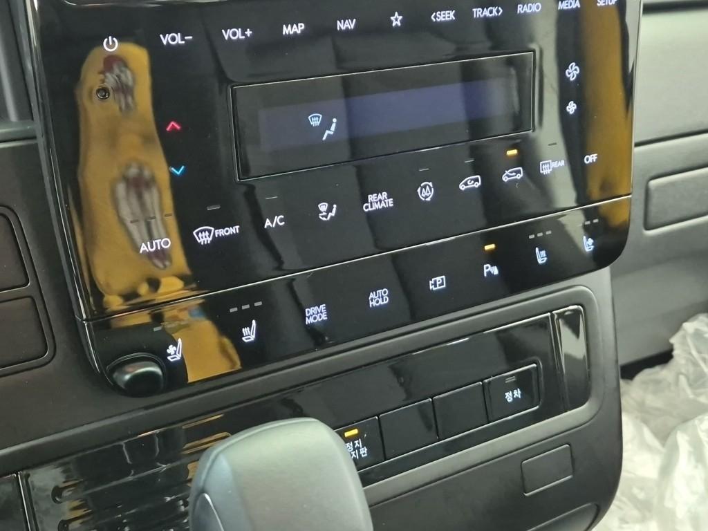 HYUNDAI Staria 2025 Amarillo - Importación desde Corea - HF Imports Iquique - Foto 13