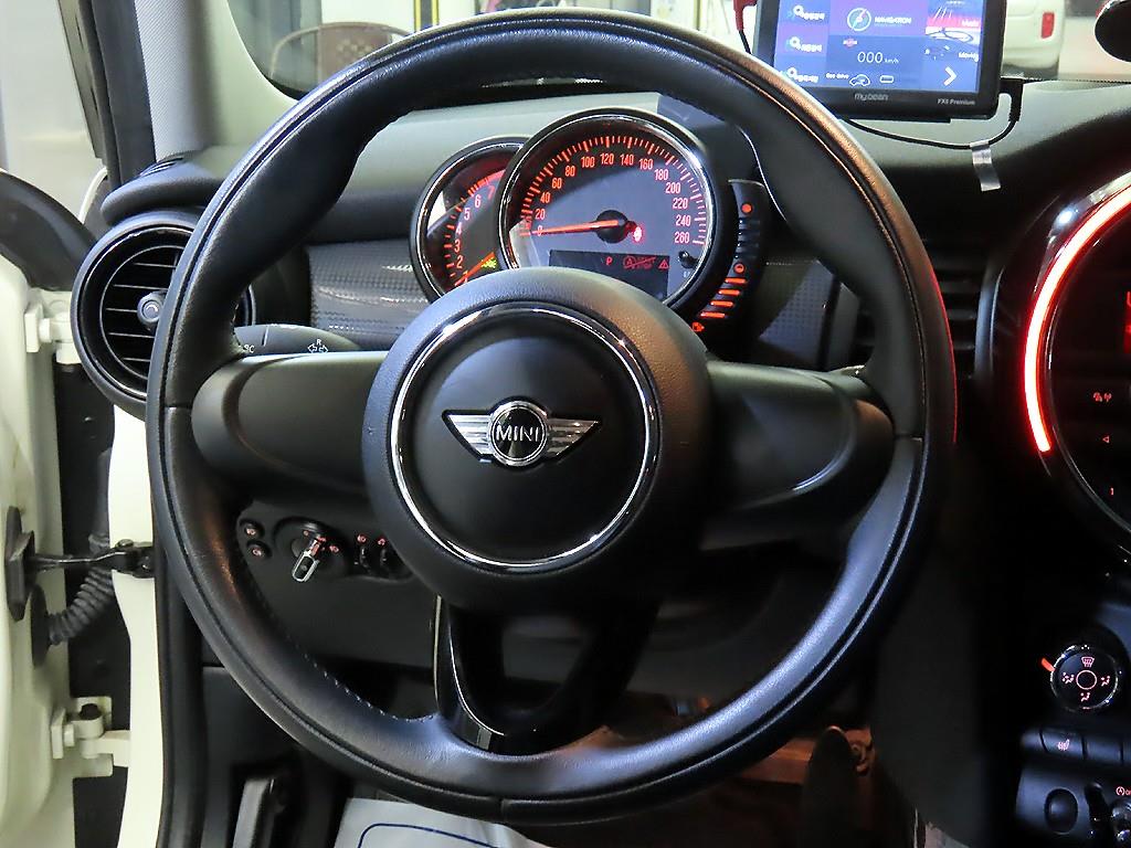 Mini Cooper - Vista 8