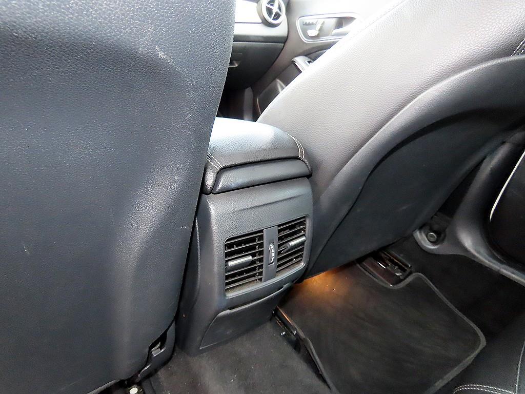 Mercedes Benz CLA Class 2018 Blanco - Importación desde Corea - HF Imports Iquique - Foto 16