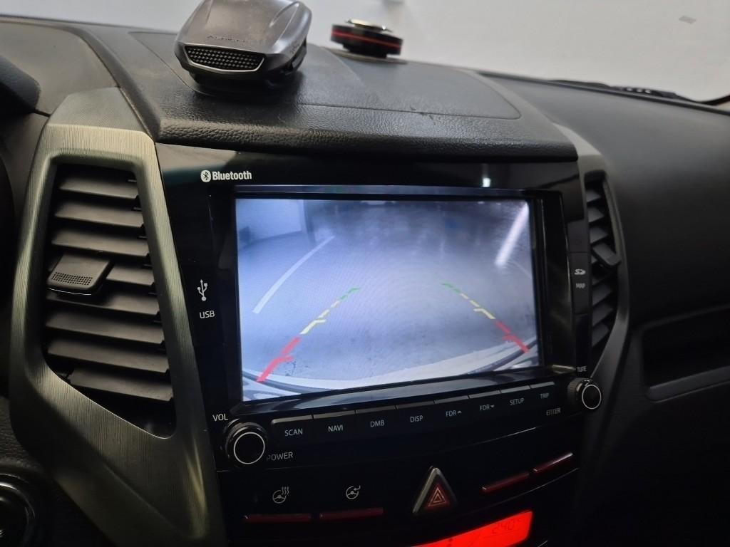 Ssangyong Tivoli 2018 Blanco - Importación desde Corea - HF Imports Iquique - Foto 13