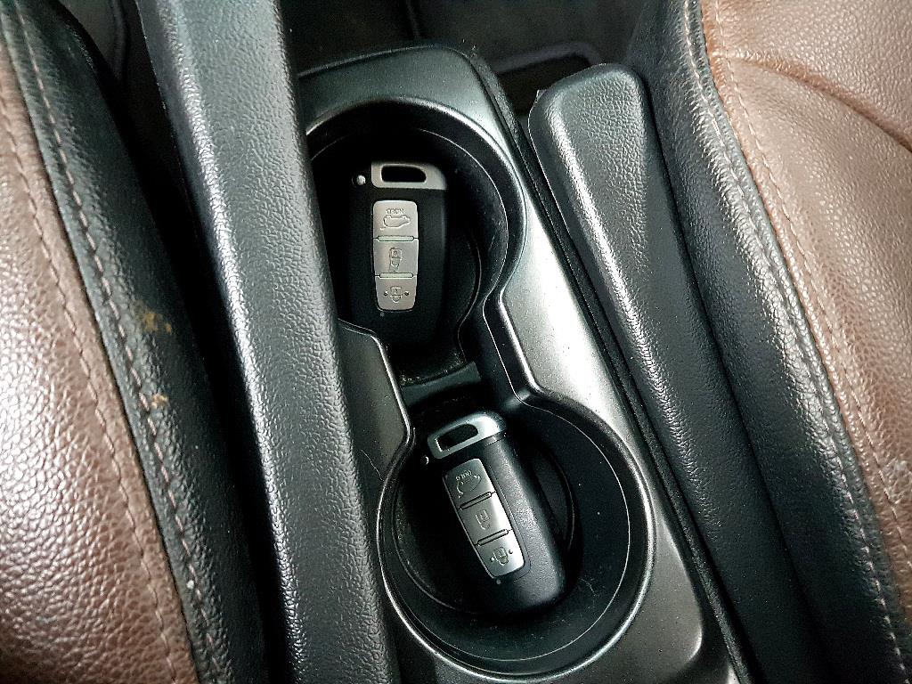 KIA Ray 2016 Blanco - Importación desde Corea - HF Imports Iquique - Foto 14