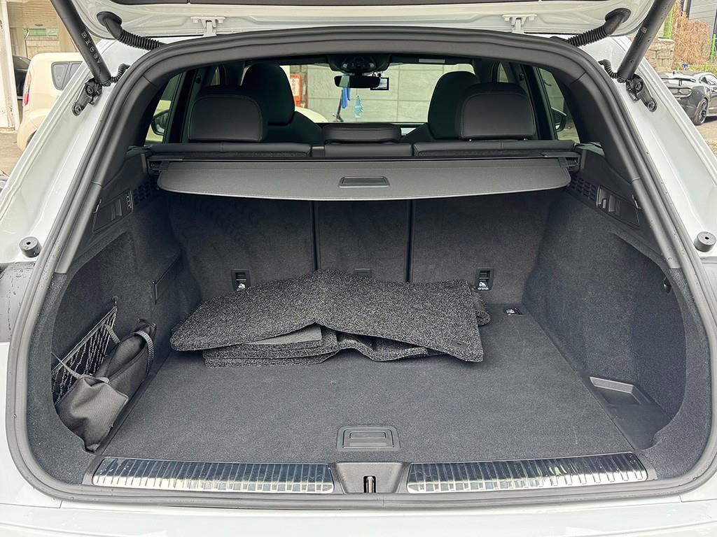 Audi Q5 2025 Blanco - Importación desde Corea - HF Imports Iquique - Foto 17