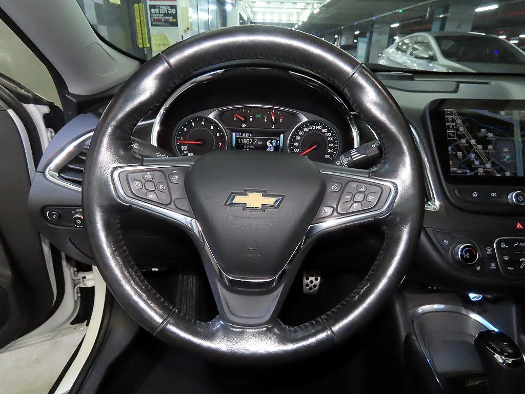 Chevrolet Malibu - Vista 8