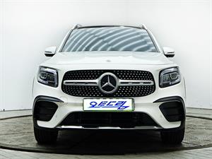 Mercedes Benz GLB Class - Vista 2