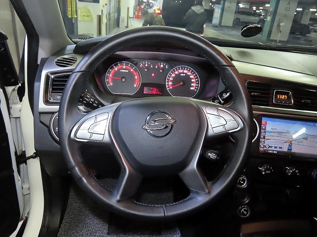 Ssangyong Korando - Vista 8