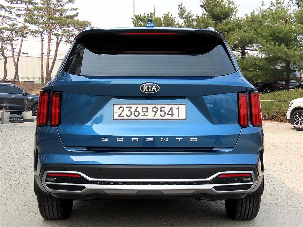 KIA Sorento - Vista 4