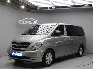 HYUNDAI Starex - Vista 4