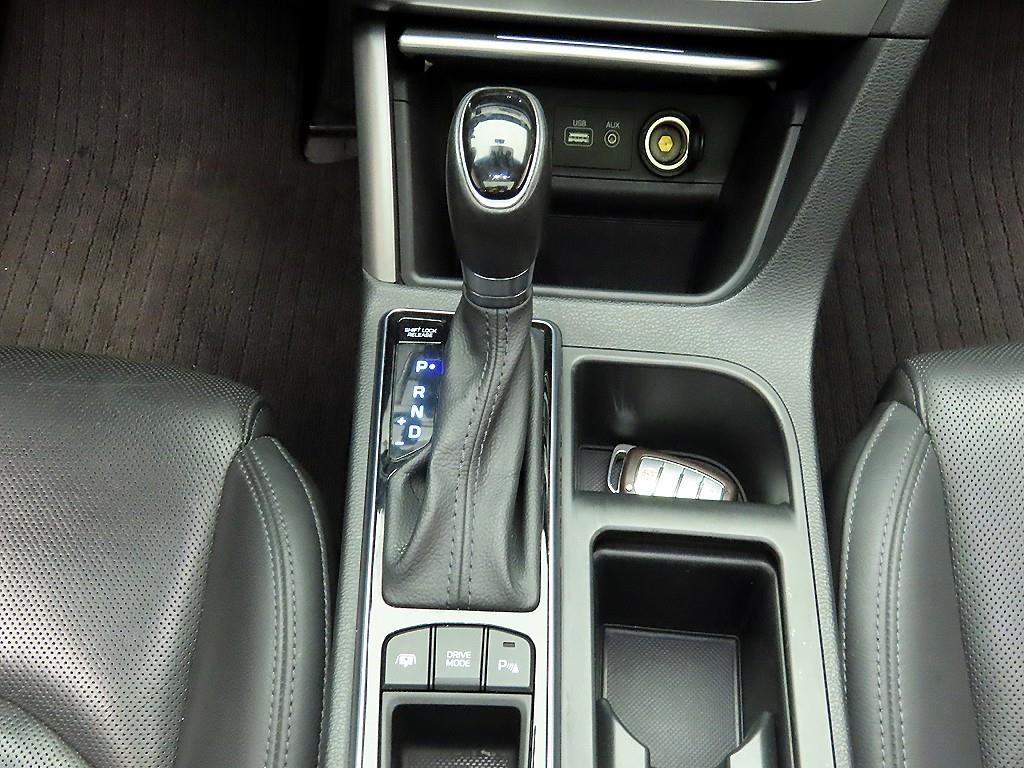 HYUNDAI Sonata - Vista 10