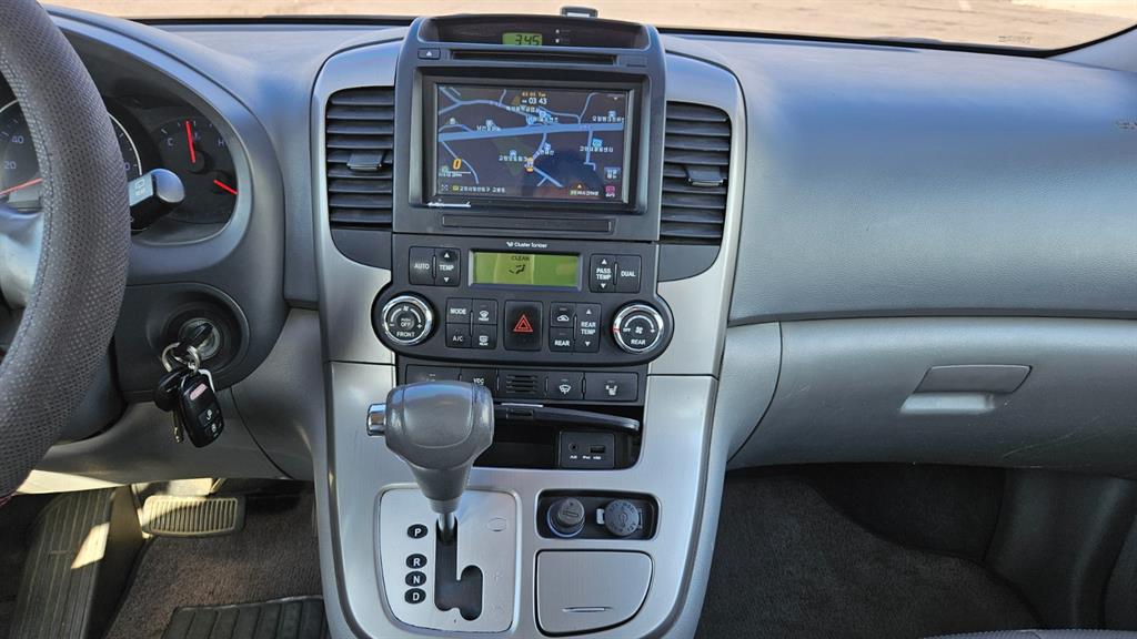 KIA Carnival 2014 Gris - Importación desde Corea - HF Imports Iquique - Foto 14