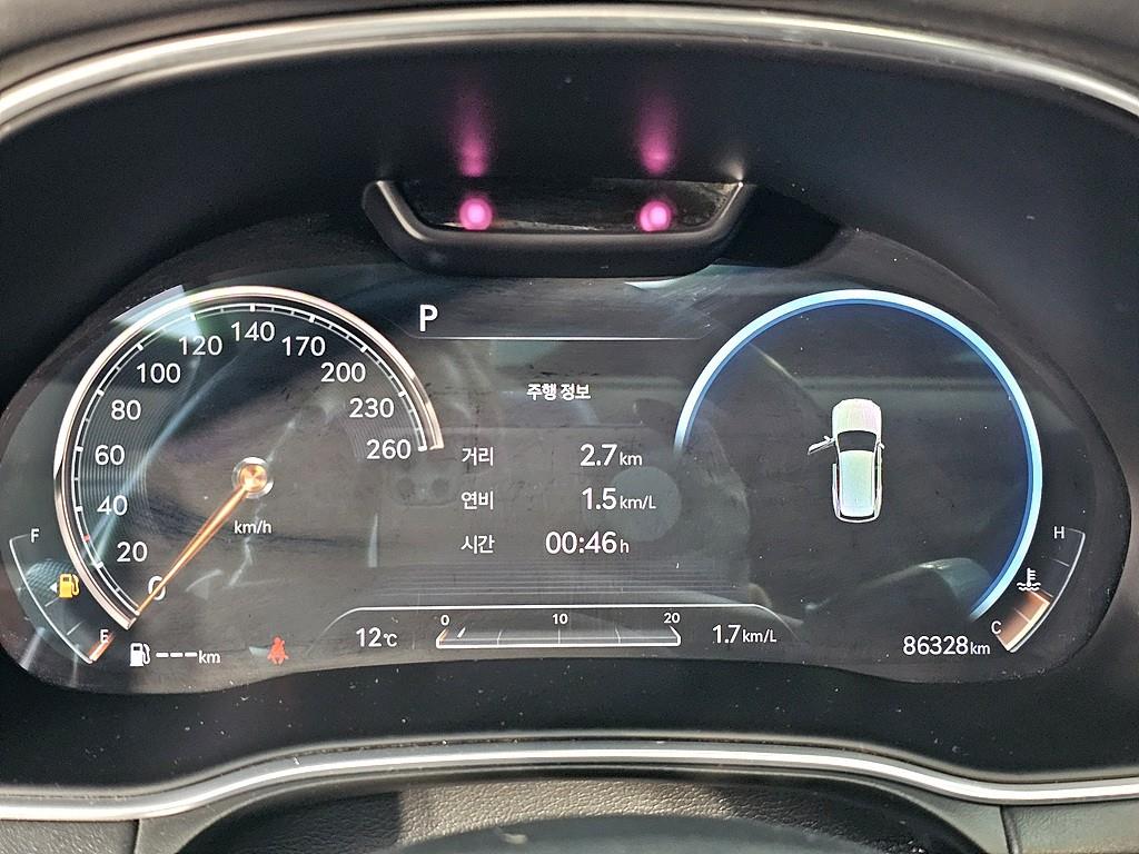 Genesis GV80 - Vista 7