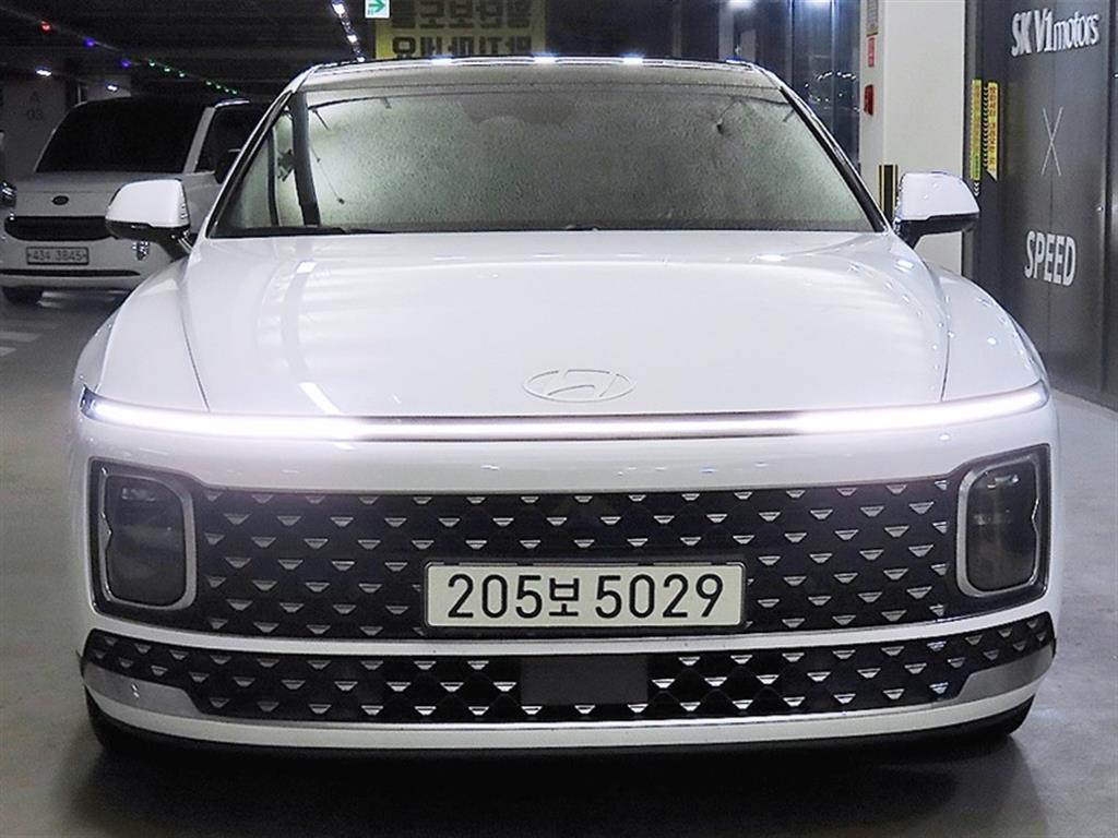 HYUNDAI Grandeur - Vista 2