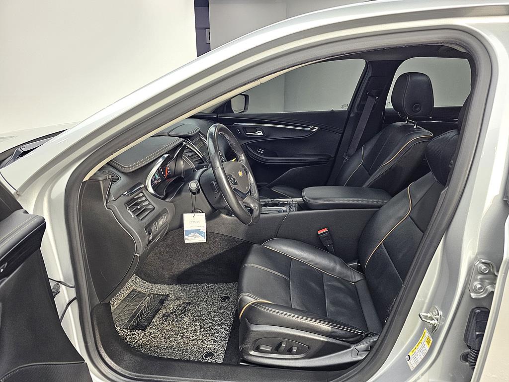 Chevrolet Impala - Vista 8