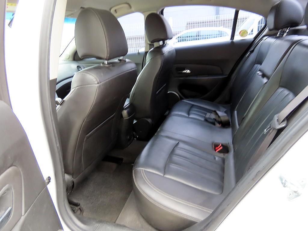 Chevrolet Cruise - Vista 6