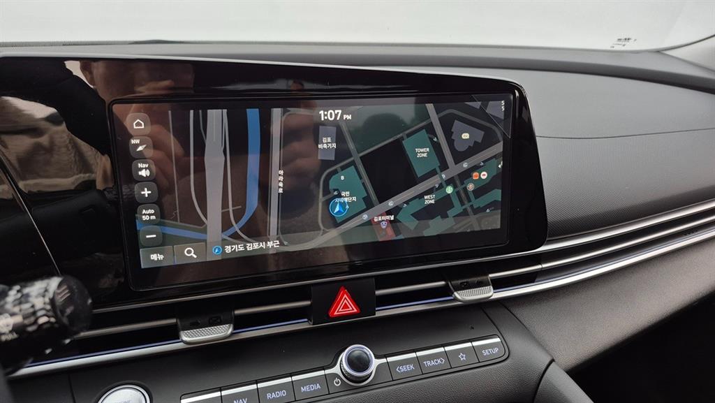 HYUNDAI Avante - Vista 11