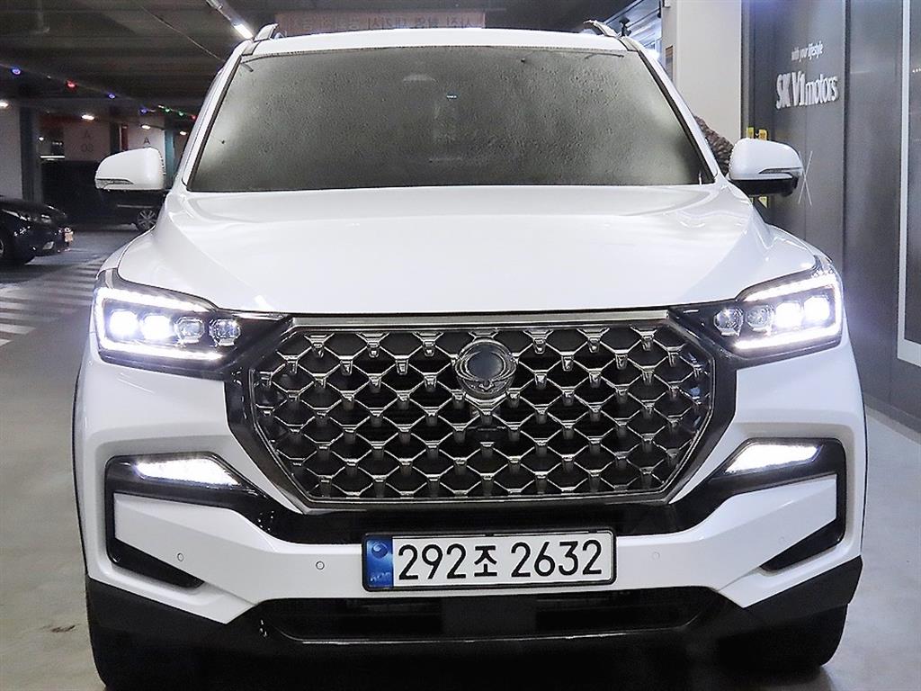 Ssangyong Rexton - Vista 2