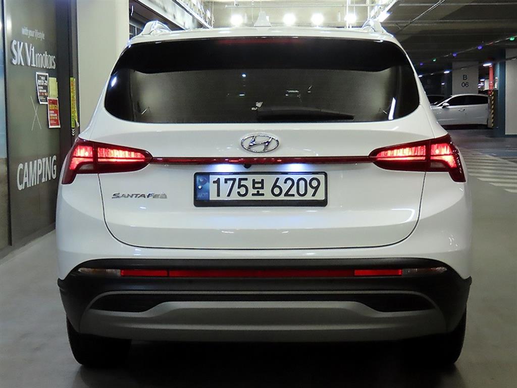 HYUNDAI Santa Fe - Vista 5