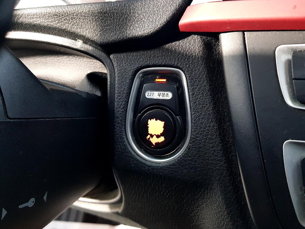 BMW 3 series 2014 Negro - Importación desde Corea - HF Imports Iquique - Foto 14