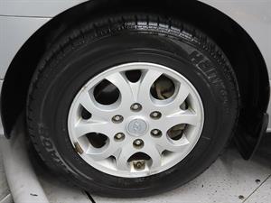 HYUNDAI Starex - Vista 10