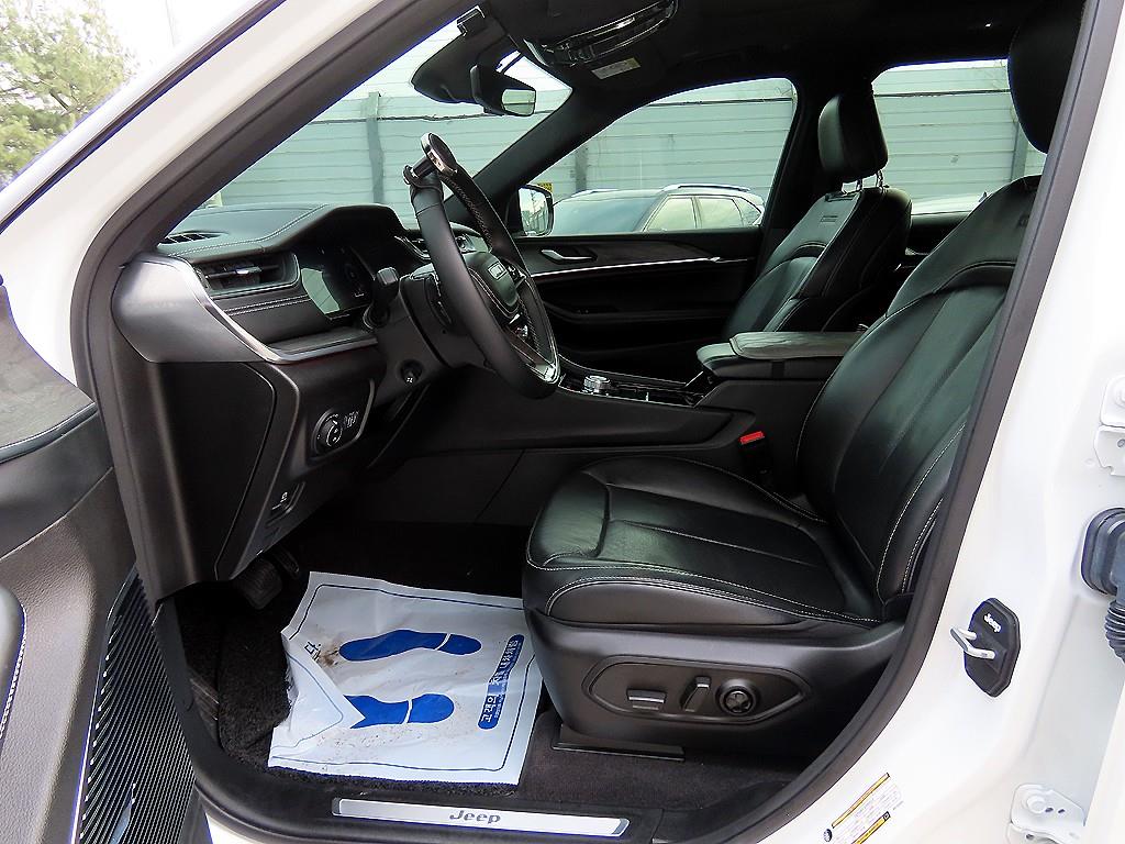 Jeep Cherokee - Vista 5