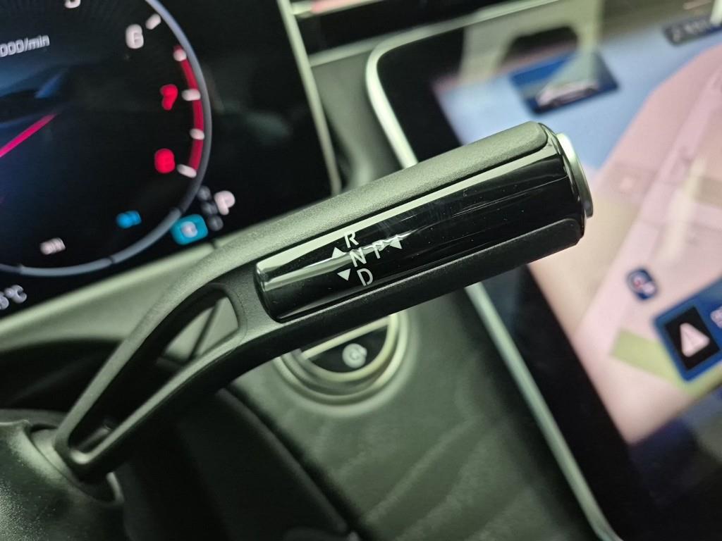 Mercedes Benz E class - Vista 8