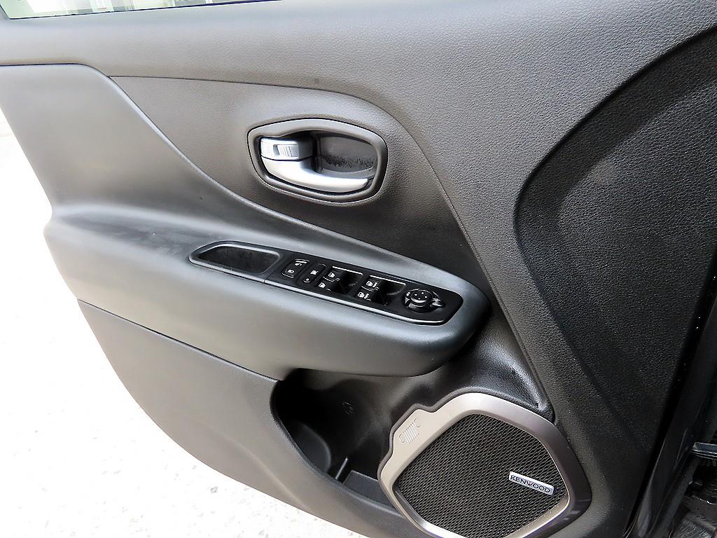 Jeep Renegade - Vista 11