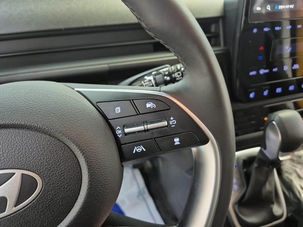 HYUNDAI Staria - Vista 11