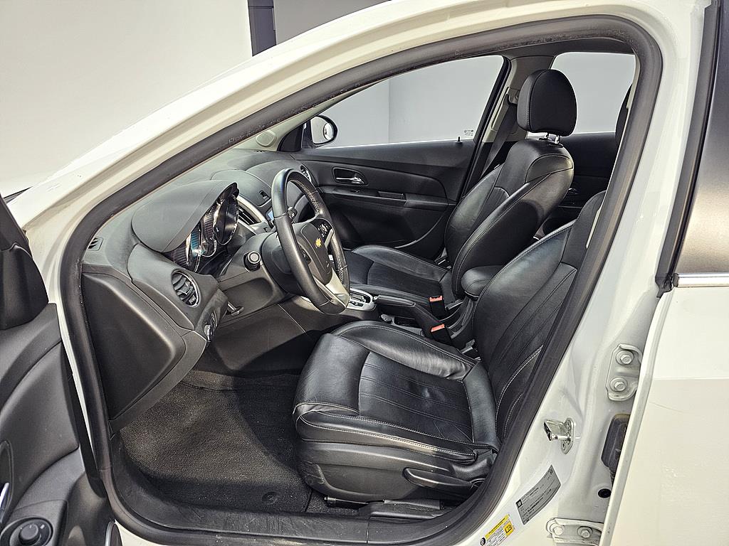 Chevrolet Cruise - Vista 7