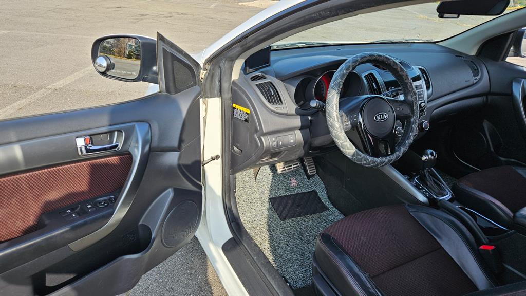 KIA Forte - Vista 10