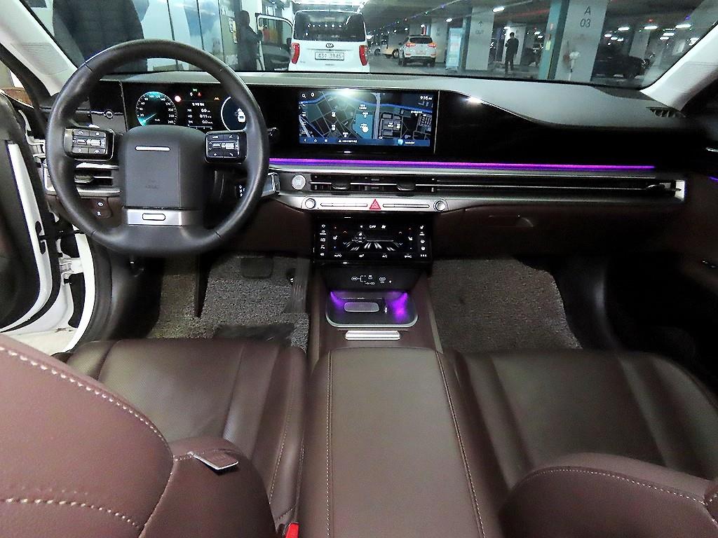 HYUNDAI Grandeur - Vista 10