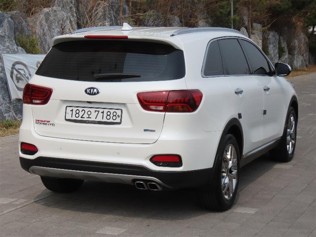 KIA Sorento - Vista 5