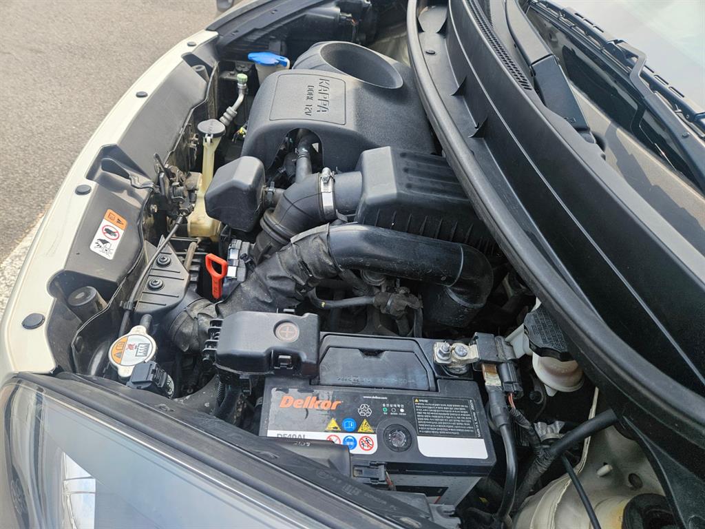 KIA Morning - Vista 5