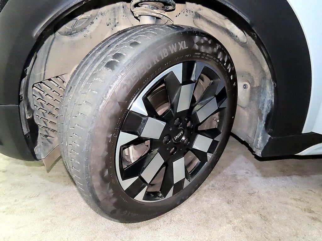 Mini Countryman 2023 Gris - Importación desde Corea - HF Imports Iquique - Foto 20