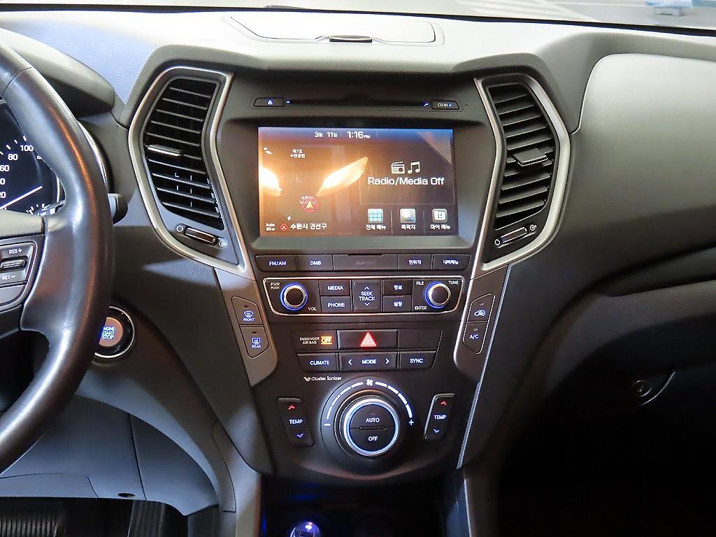 HYUNDAI Santa Fe - Vista 9