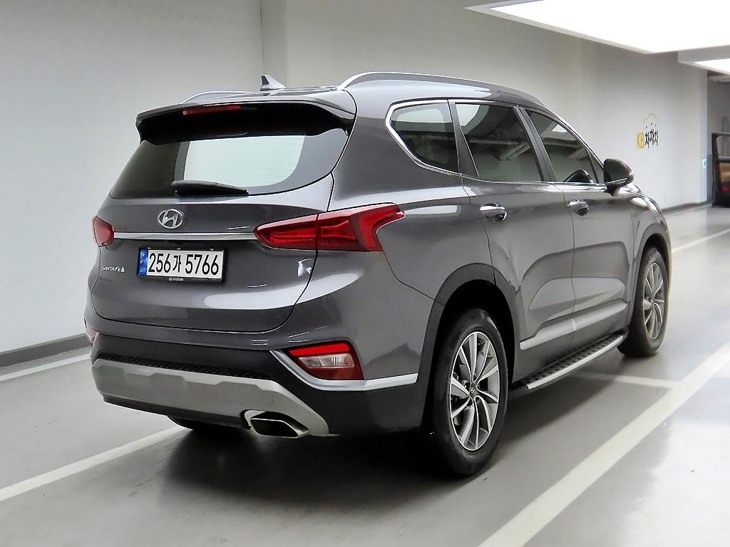 HYUNDAI Santa Fe - Vista 4