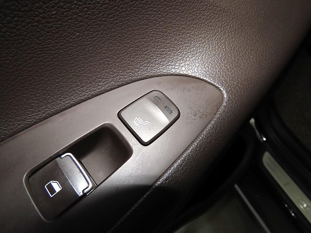 HYUNDAI Grandeur 2018 Negro - Importación desde Corea - HF Imports Iquique - Foto 15