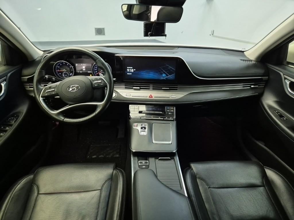 HYUNDAI Grandeur - Vista 6