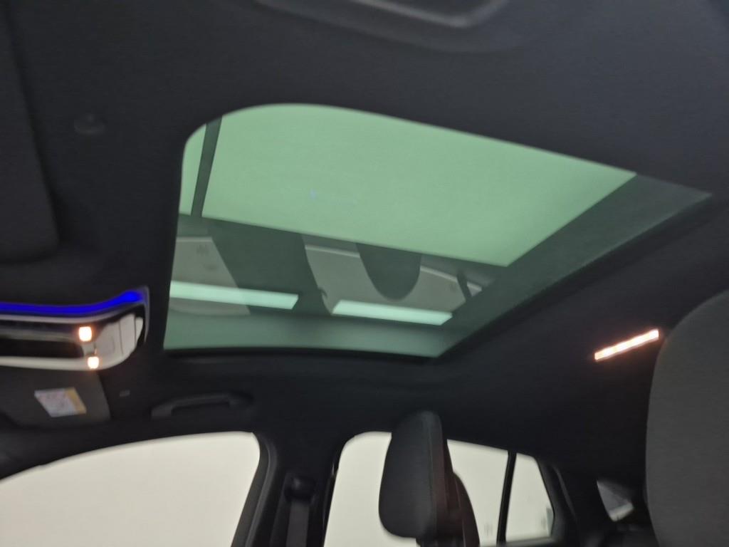 Mercedes Benz GLC Class 2024 Gold color - Importación desde Corea - HF Imports Iquique - Foto 13