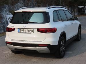 Mercedes Benz GLB Class - Vista 6