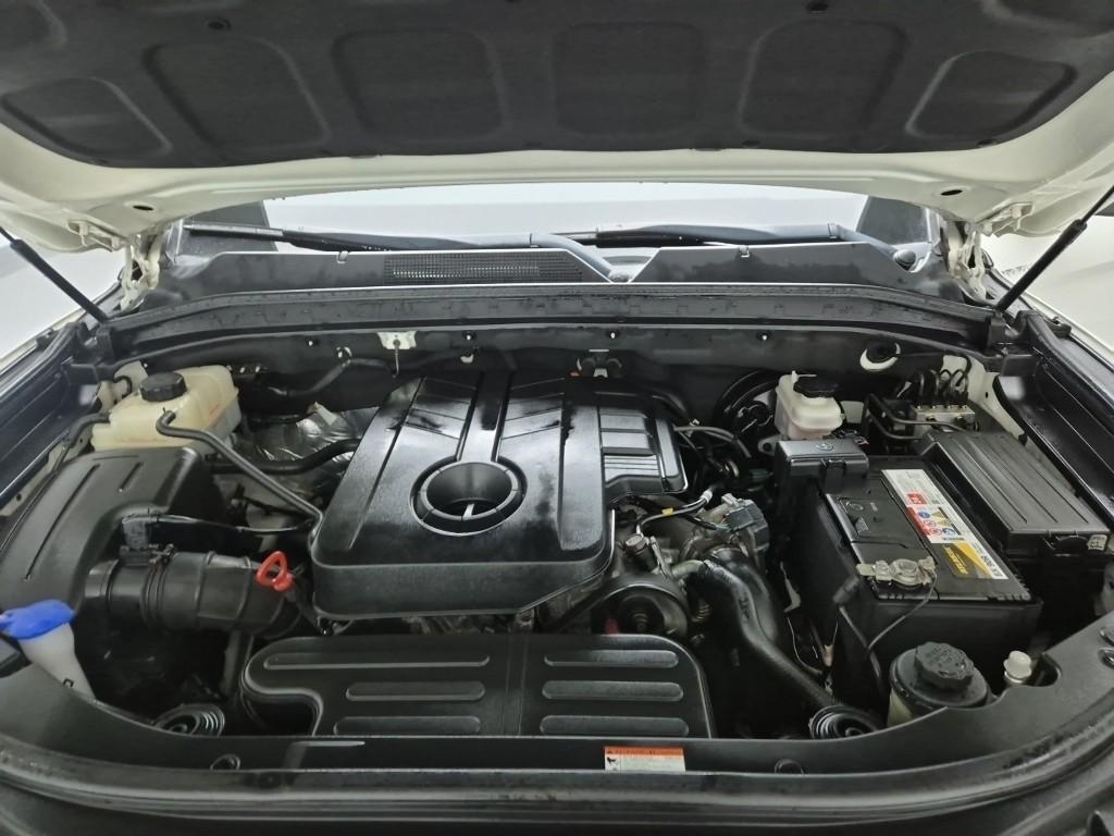 Ssangyong Rexton - Vista 5