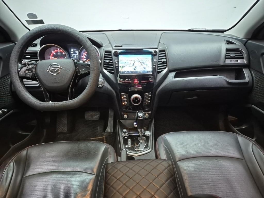 Ssangyong Tivoli - Vista 7