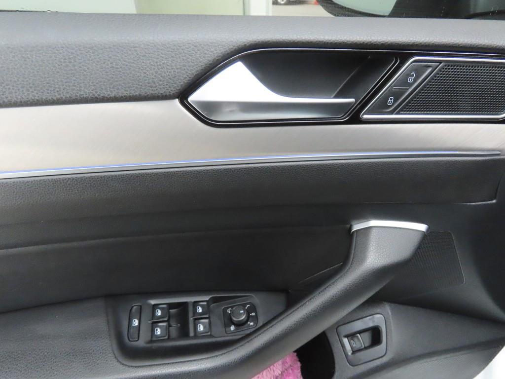 Volkswagen Arteon - Vista 9