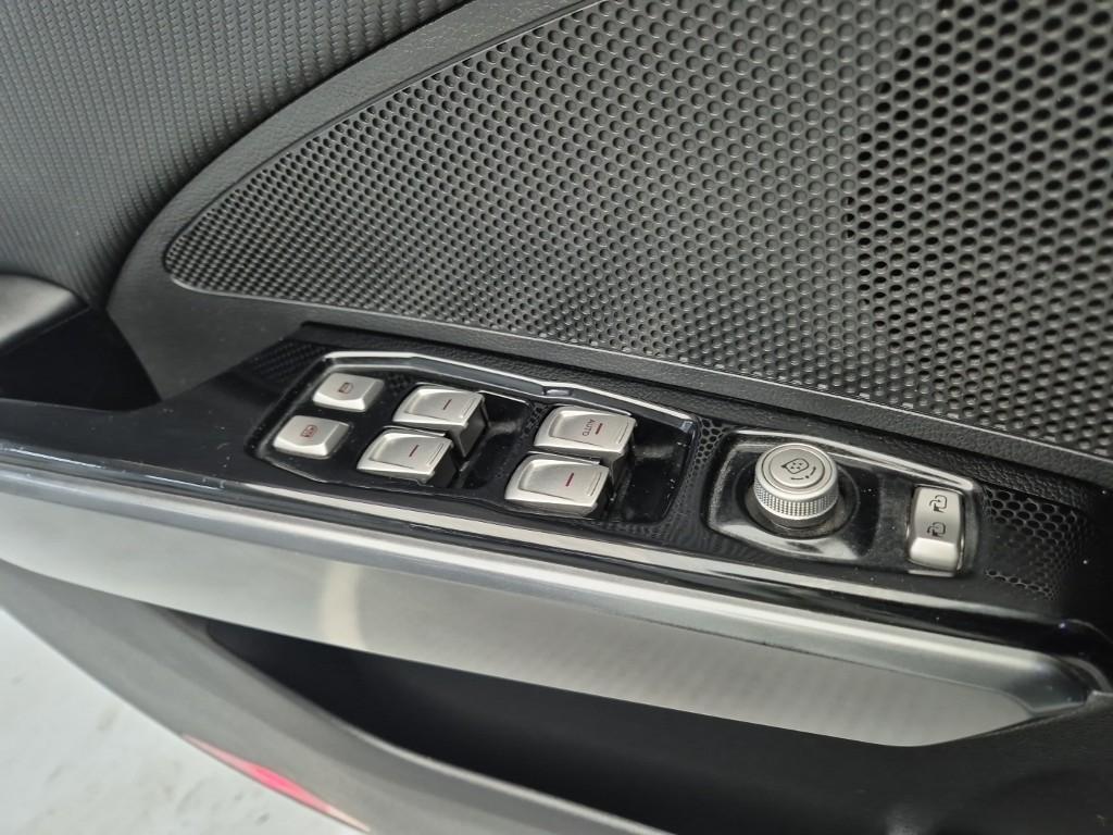 Ssangyong Tivoli 2018 Blanco - Importación desde Corea - HF Imports Iquique - Foto 17