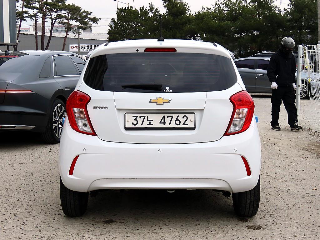 Chevrolet Spark - Vista 4