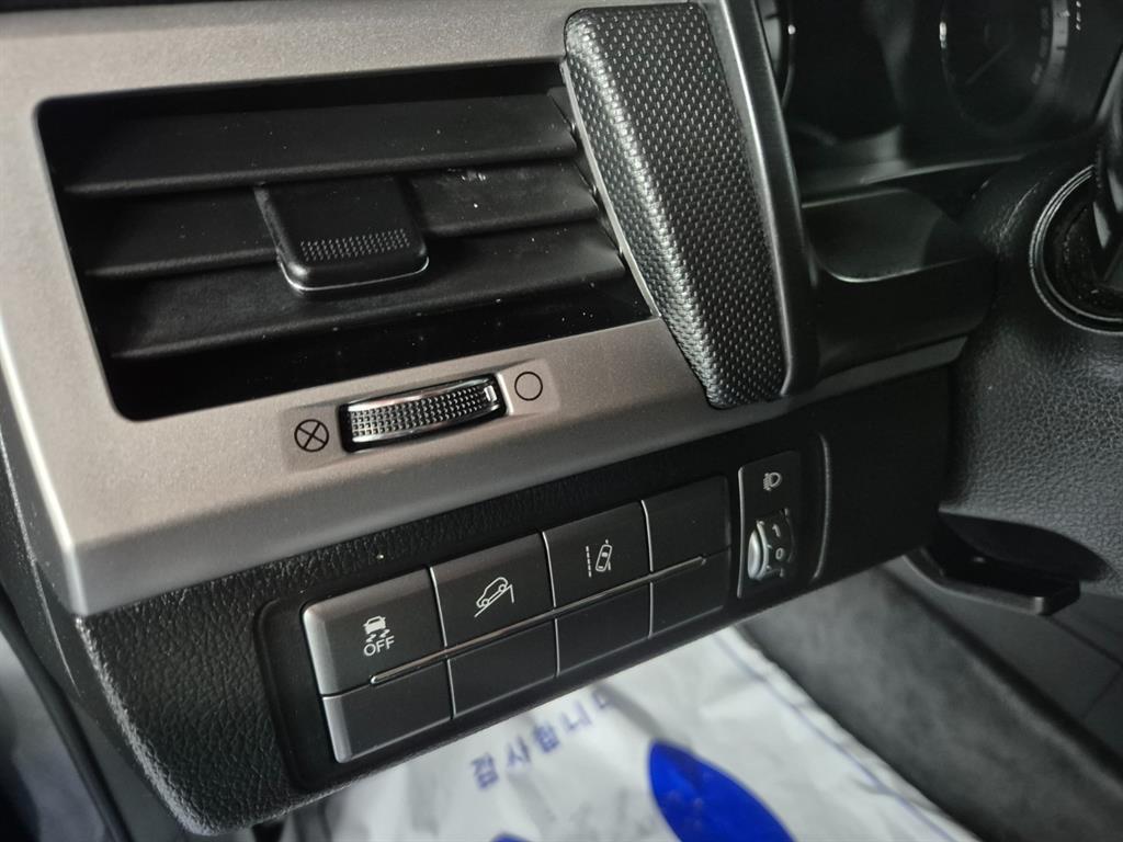 Ssangyong Rexton 2019 Gris - Importación desde Corea - HF Imports Iquique - Foto 14