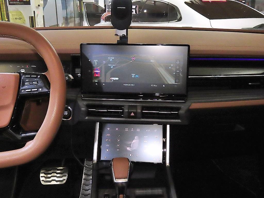 Ssangyong Torres - Vista 11