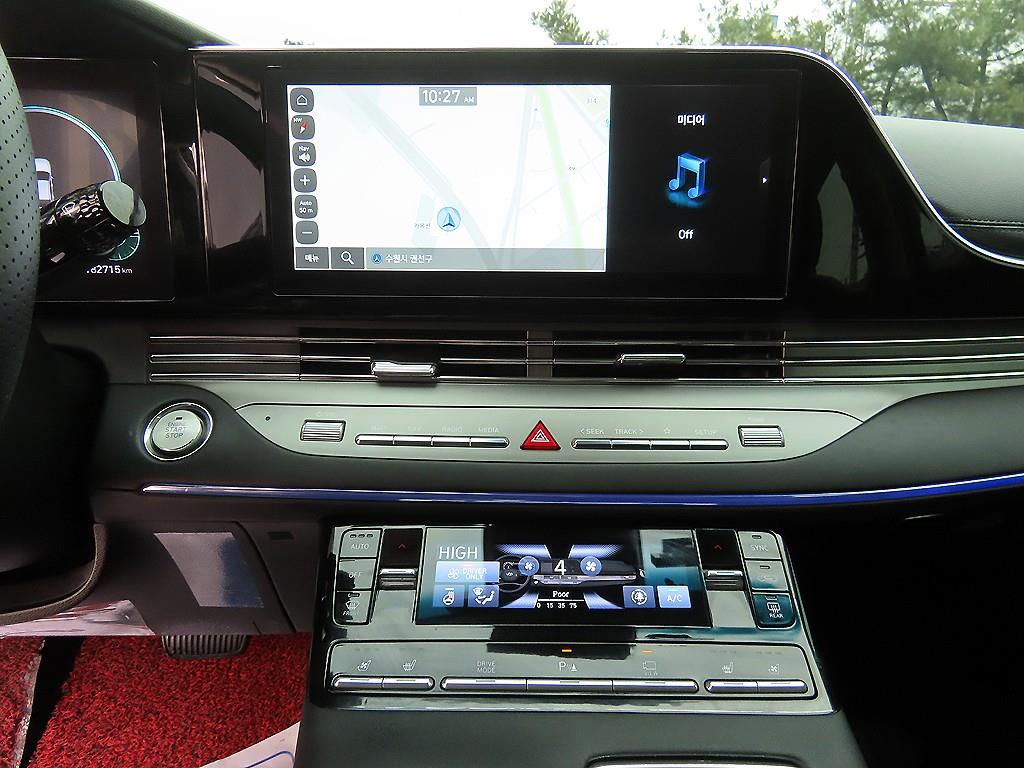 HYUNDAI Grandeur - Vista 12